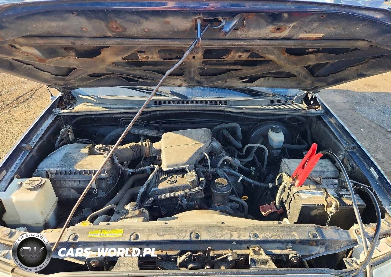 2005 Toyota Tacoma Base VIN:5TEUX42N55Z105489 - 11