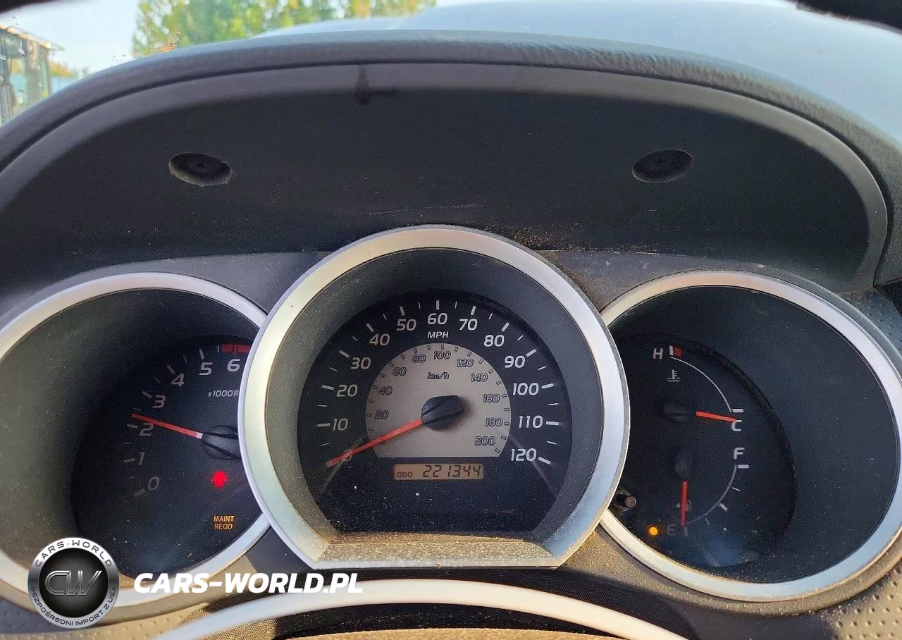 2005 Toyota Tacoma Base VIN:5TEUX42N55Z105489 - 9