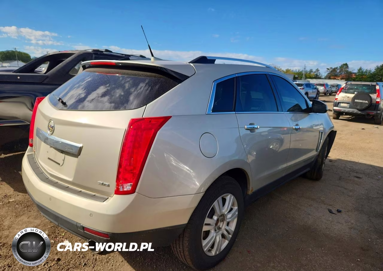 2014 Cadillac Srx Luxury Collection VIN:3GYFNEE38ES642844 - 3