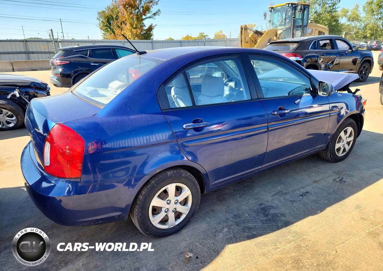 2011 Hyundai Accent Gls VIN:KMHCN4AC1BU602749 - 3