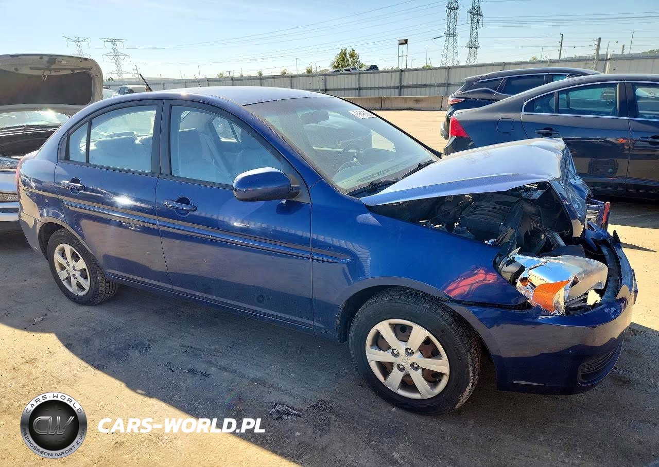 2011 Hyundai Accent Gls VIN:KMHCN4AC1BU602749 - 4