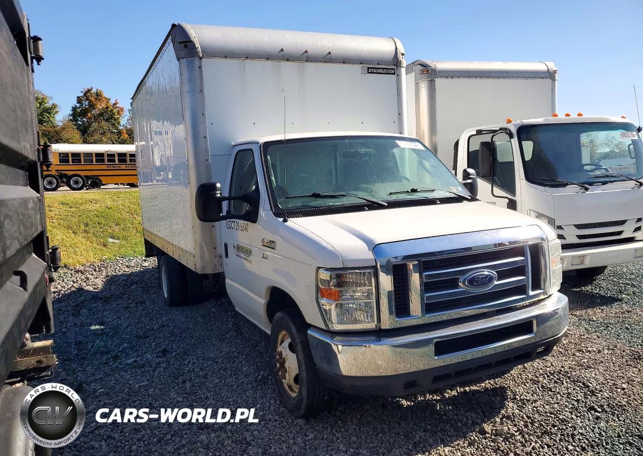2016 Ford Econoline E350 Super Duty Cutaway Van VIN:1FDWE3FL3GDC40625 - 4