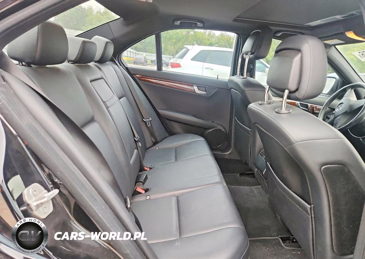 2009 Mercedes-Benz C 300 VIN:WDDGF54X69F242647 - 10