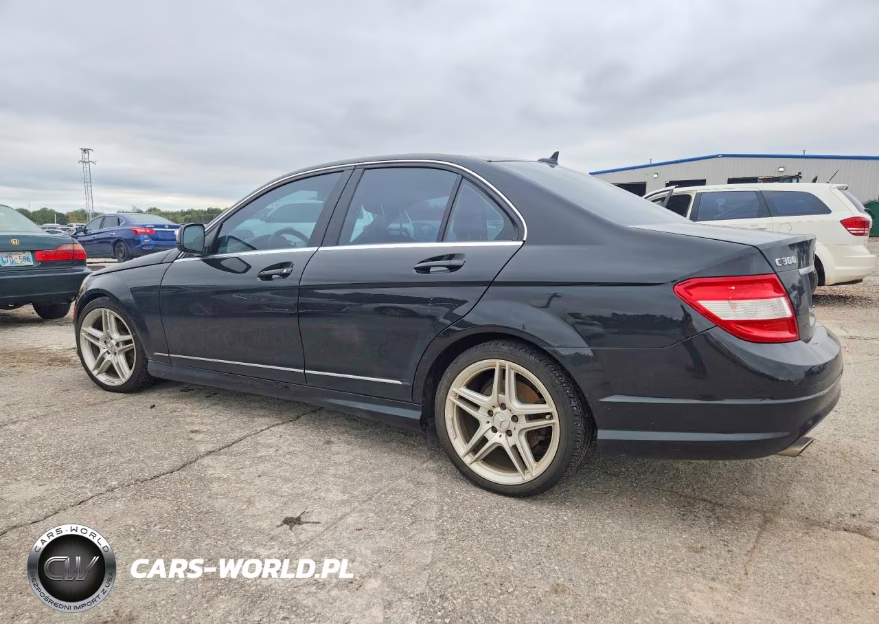 2009 Mercedes-Benz C 300 VIN:WDDGF54X69F242647 - 2