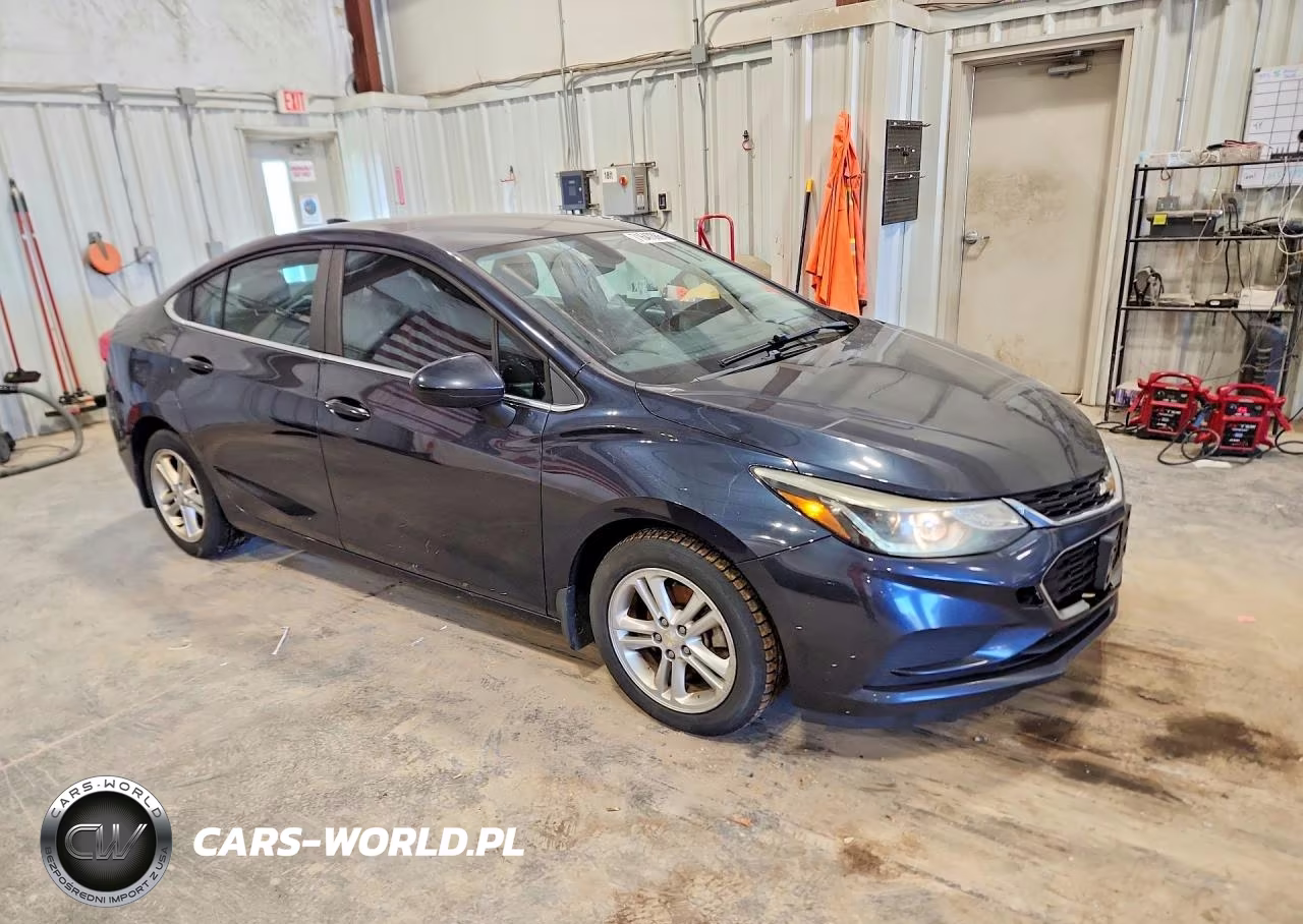 2016 Chevrolet Cruze Lt VIN:1G1BE5SM7G7305951 - 4