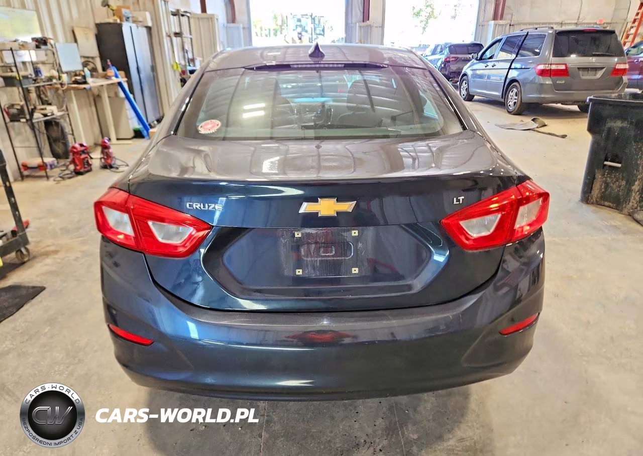 2016 Chevrolet Cruze Lt VIN:1G1BE5SM7G7305951 - 6
