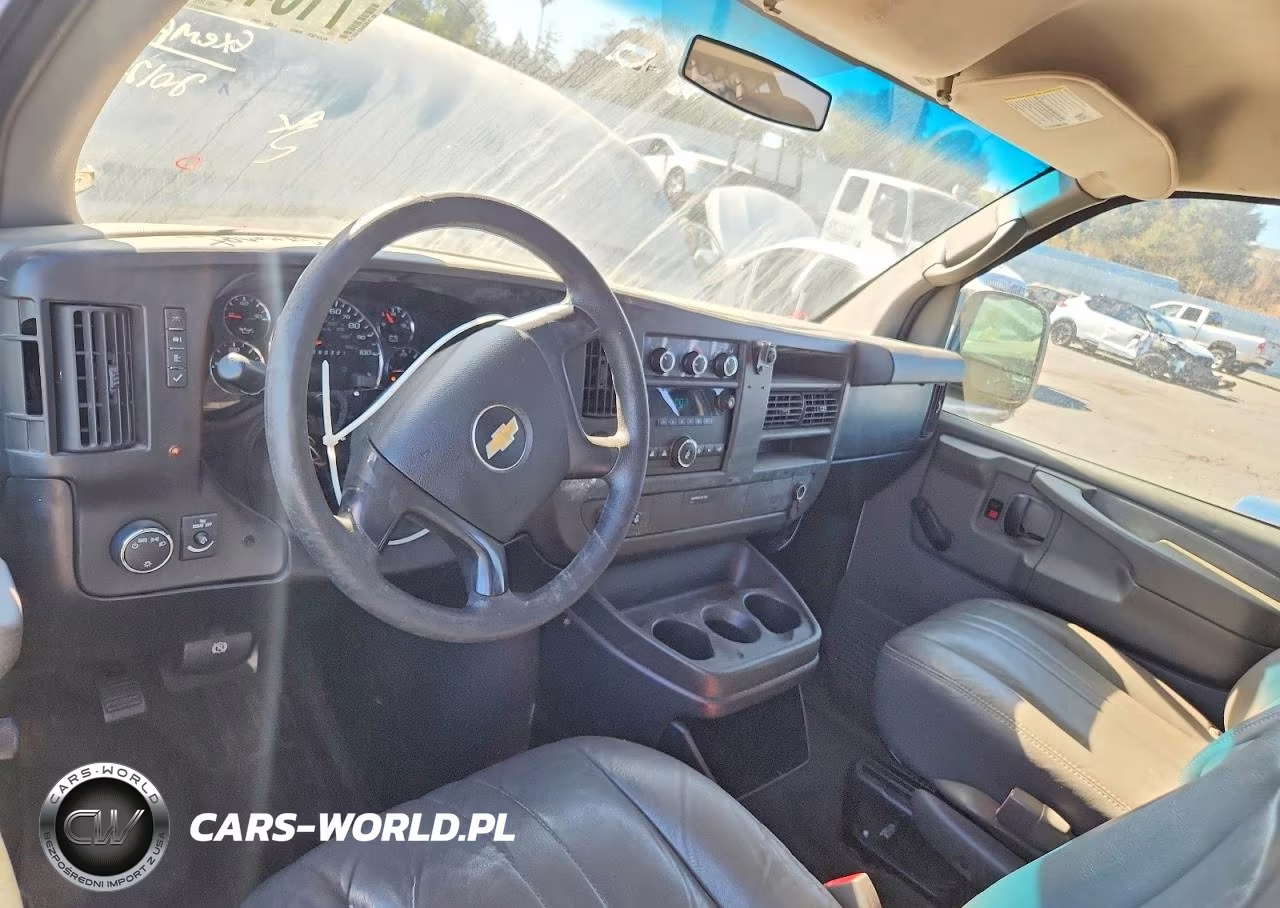 2012 Chevrolet Express G1500 VIN:1GCSGAFX5C1133785 - 8