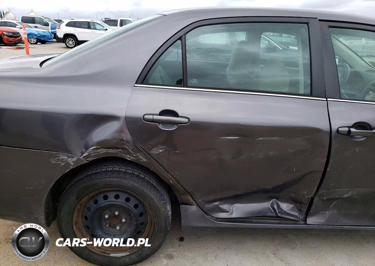 2013 Toyota Corolla Le VIN:5YFBU4EE3DP188582 - 10