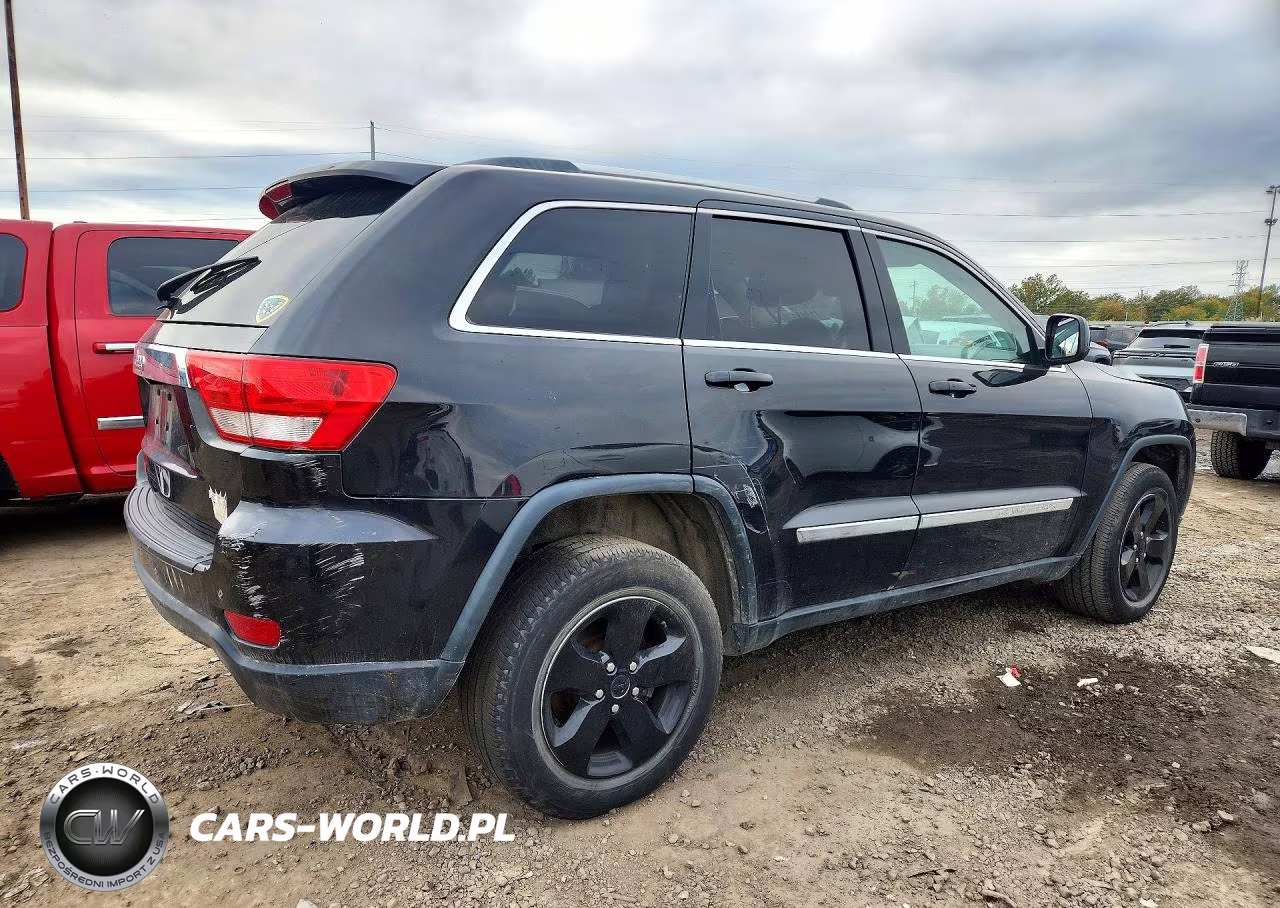 2012 Jeep Grand Cherokee Laredo VIN:1C4RJFAG8CC287190 - 3