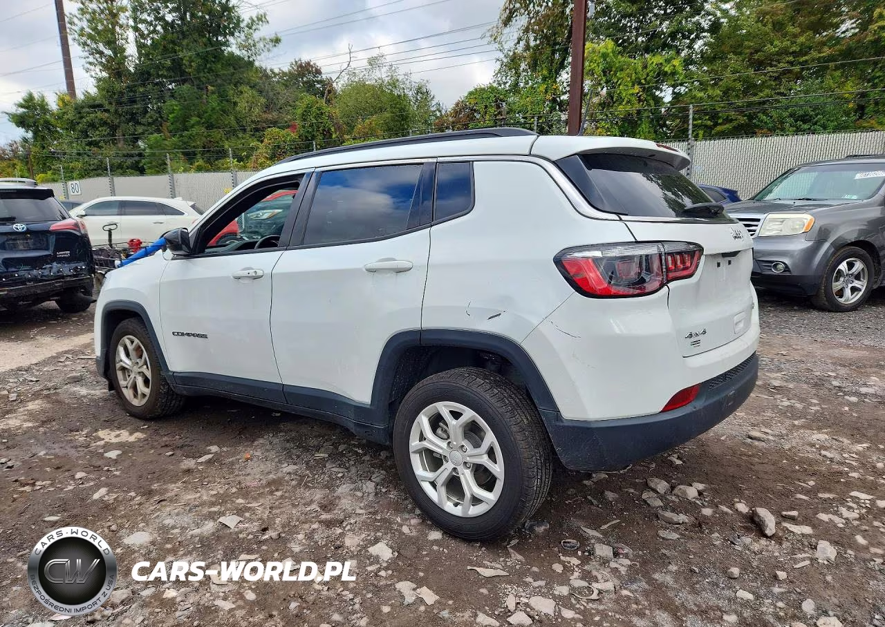 2024 Jeep Compass Latitude VIN:3C4NJDBN8RT100527 - 2