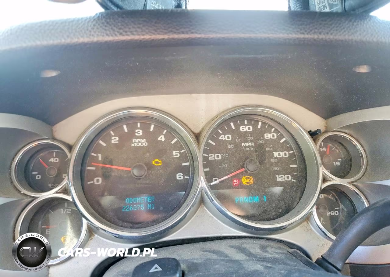 2007 Chevrolet Silverado K2500 Heavy Duty VIN:1GCHK23KX7F558323 - 9