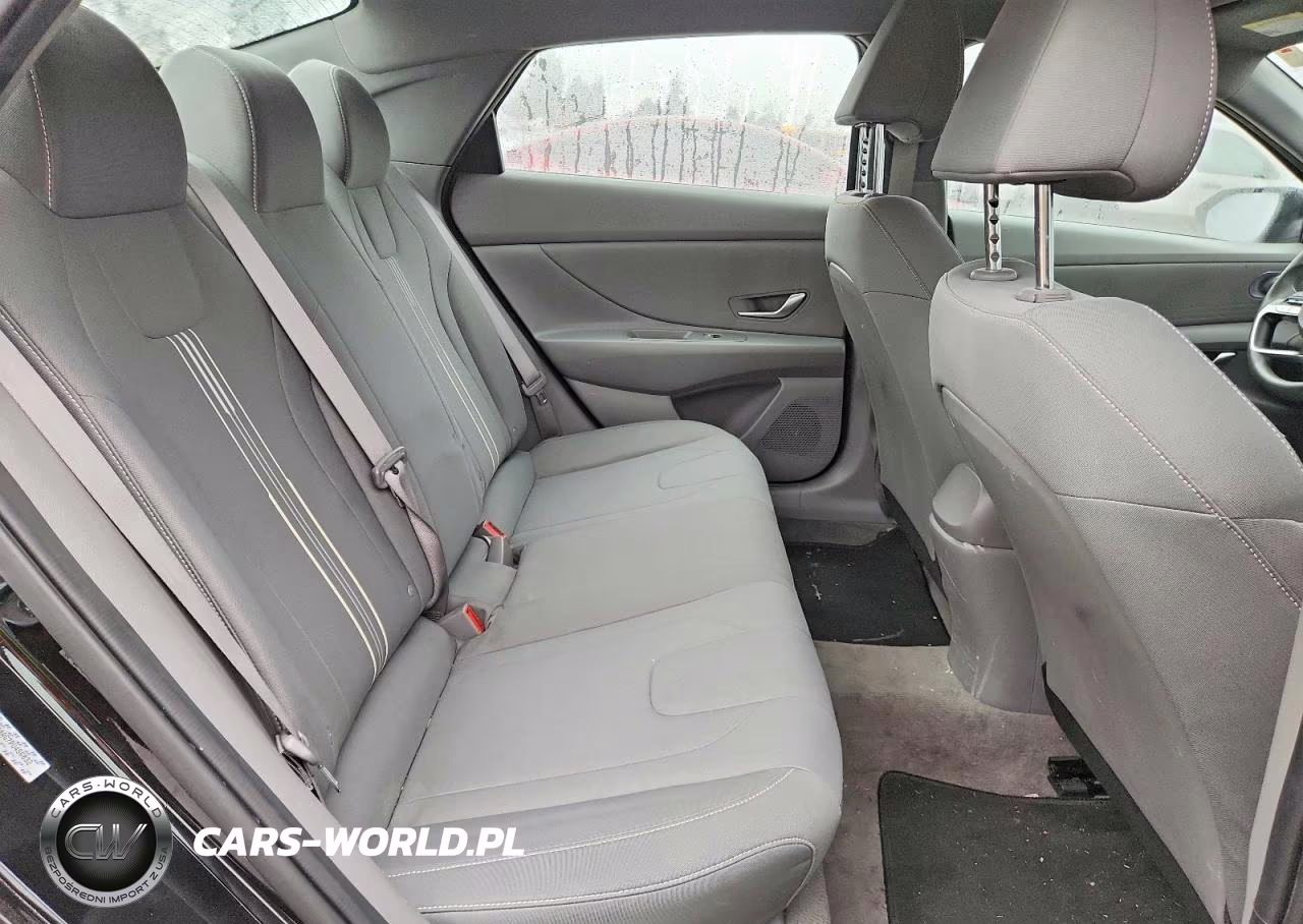 2023 Hyundai Elantra Sel VIN:KMHLM4AG7PU456032 - 10