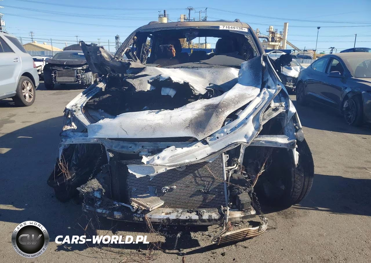 2014 Audi Q7 Premium Plus VIN:WA1LGAFE0ED006313 - 5