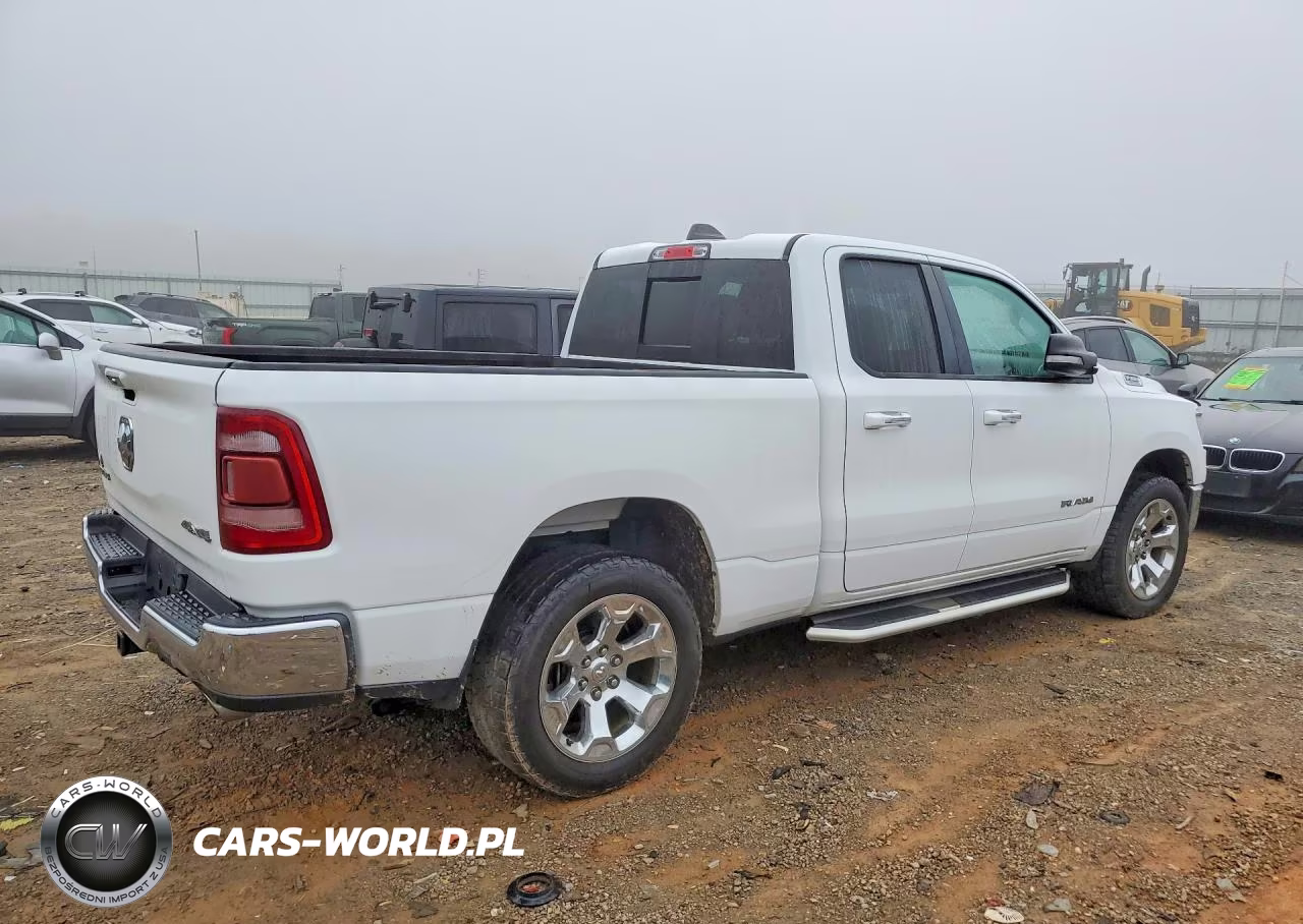 2019 Ram 1500 Big Horn-Lone Star VIN:1C6SRFBT2KN557448 - 3