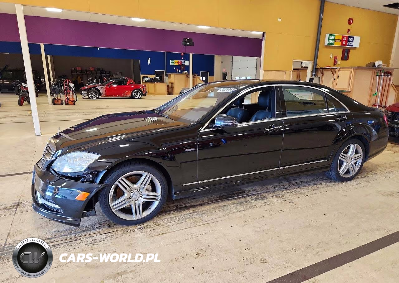 2012 Mercedes-Benz S 550 4Matic