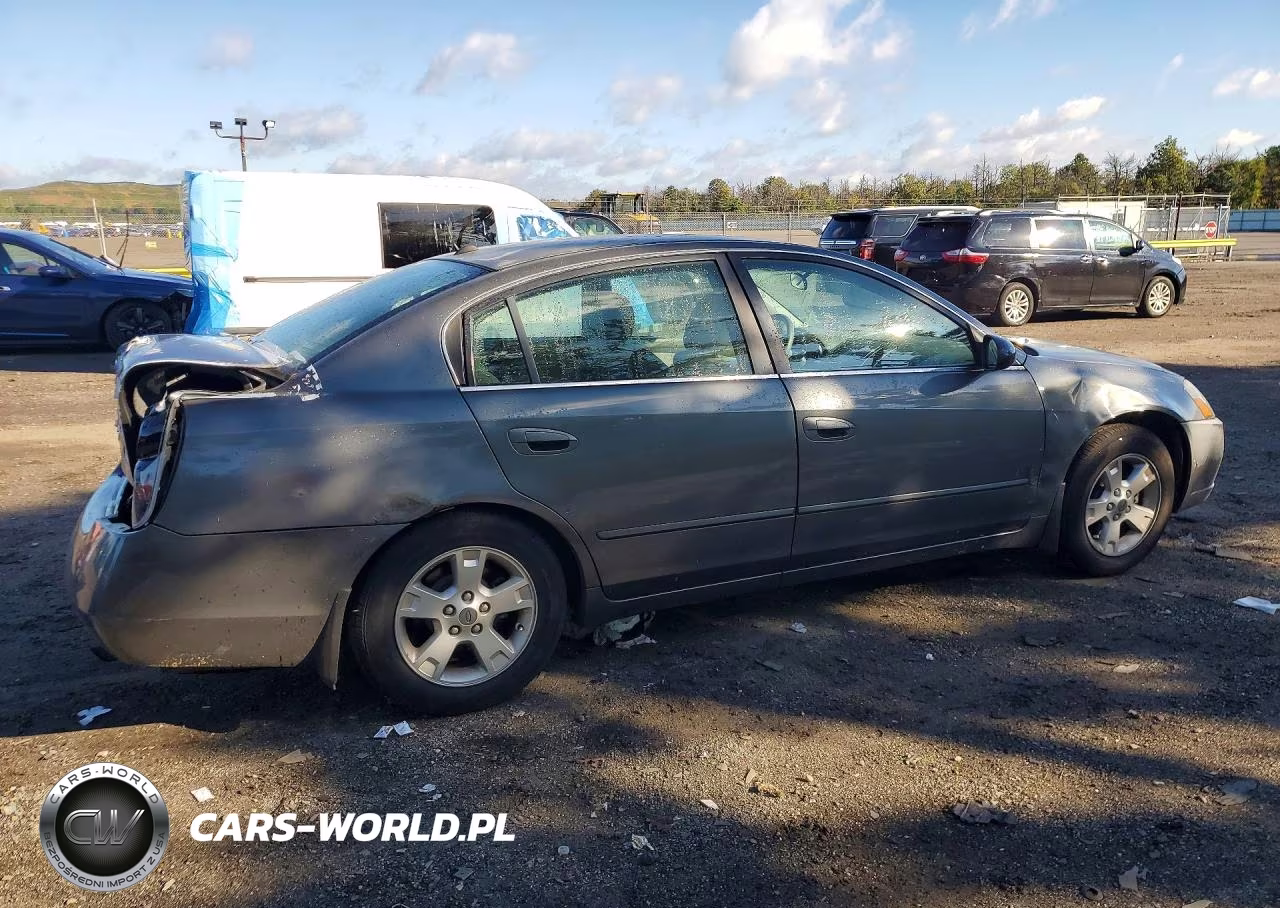2005 Nissan Altima 2.5 VIN:1N4AL11D15N926796 - 3