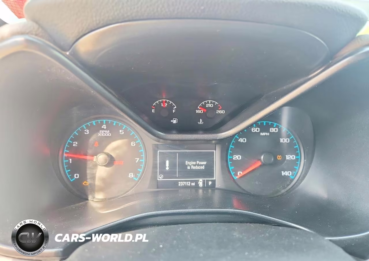2018 Chevrolet Colorado VIN:1GCHSBEA8J1208696 - 9