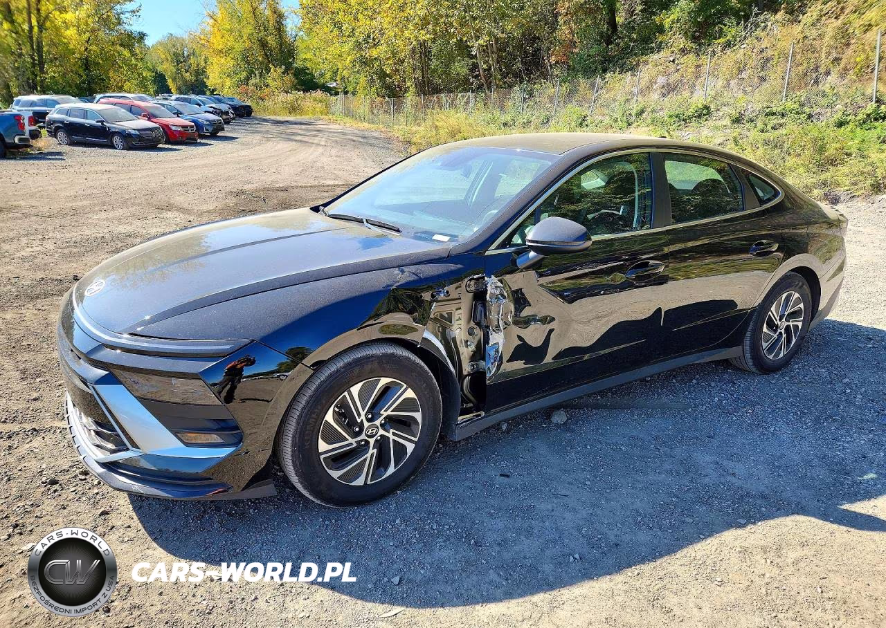 2026 Hyundai Sonata Hybrid Blue