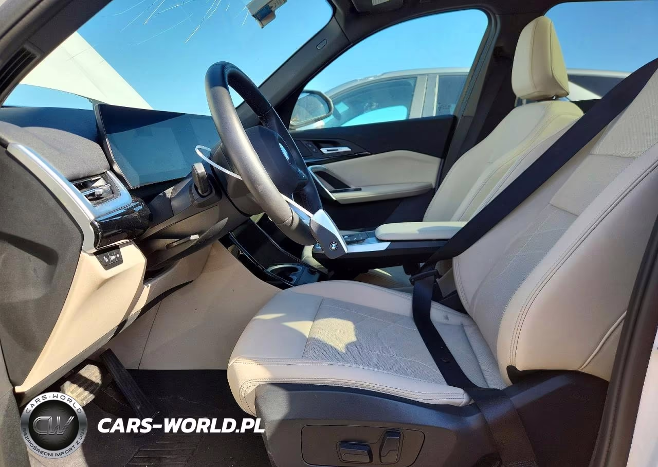 2023 BMW X1 xDrive28I VIN:WBX73EF06P5X84016 - 7