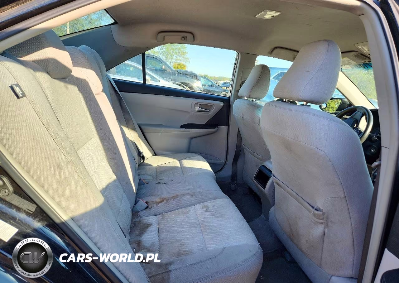 2015 Toyota Camry Le VIN:4T1BF1FK9FU969976 - 10