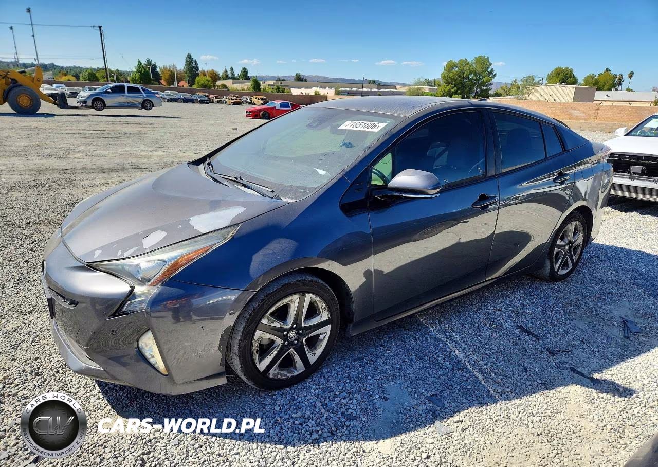 2017 Toyota Prius Three Touring