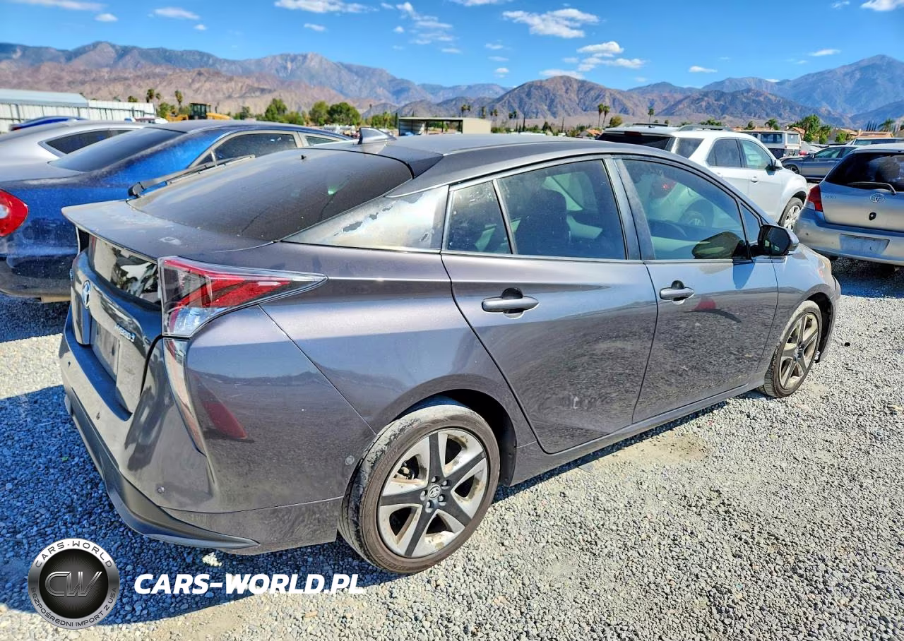 2017 Toyota Prius Three Touring VIN:JTDKARFU9H3044500 - 3