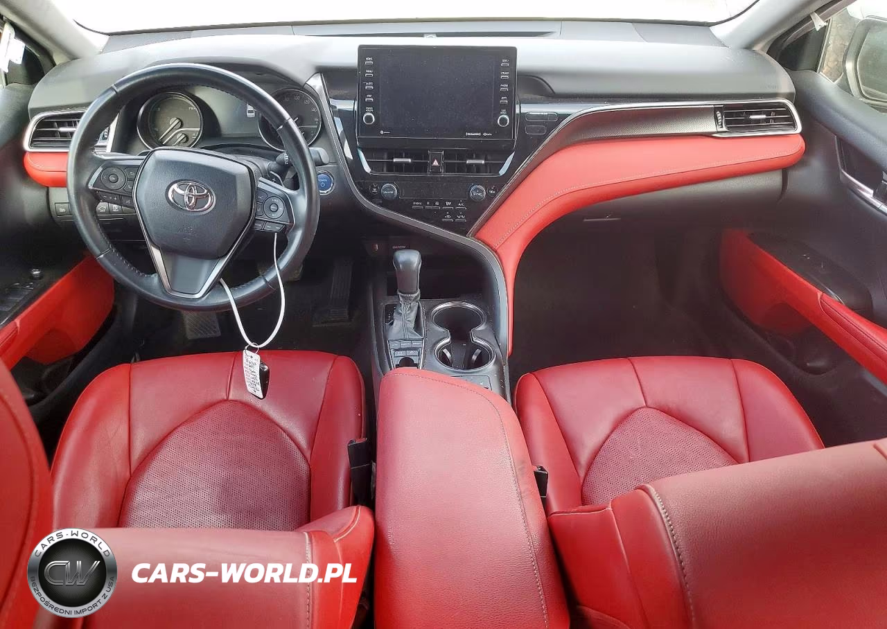 2021 Toyota Camry Xse VIN:4T1K31AK8MU029858 - 8