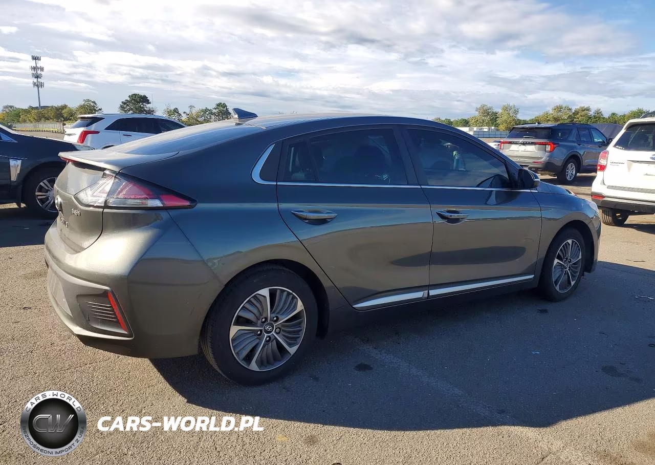 2022 Hyundai Ioniq Limited VIN:KMHCX5LD0NU281698 - 3