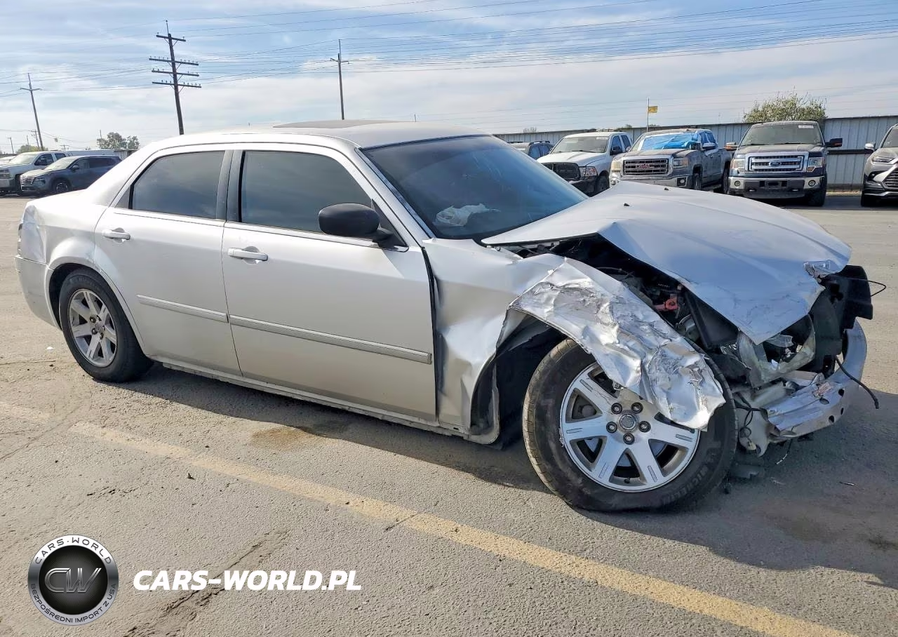 2006 Chrysler 300 Touring VIN:2C3KA53G96H291795 - 4