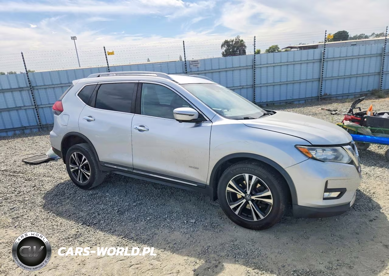 2018 Nissan Rogue Hybrid Sl VIN:5N1ET2MV4JC827395 - 4