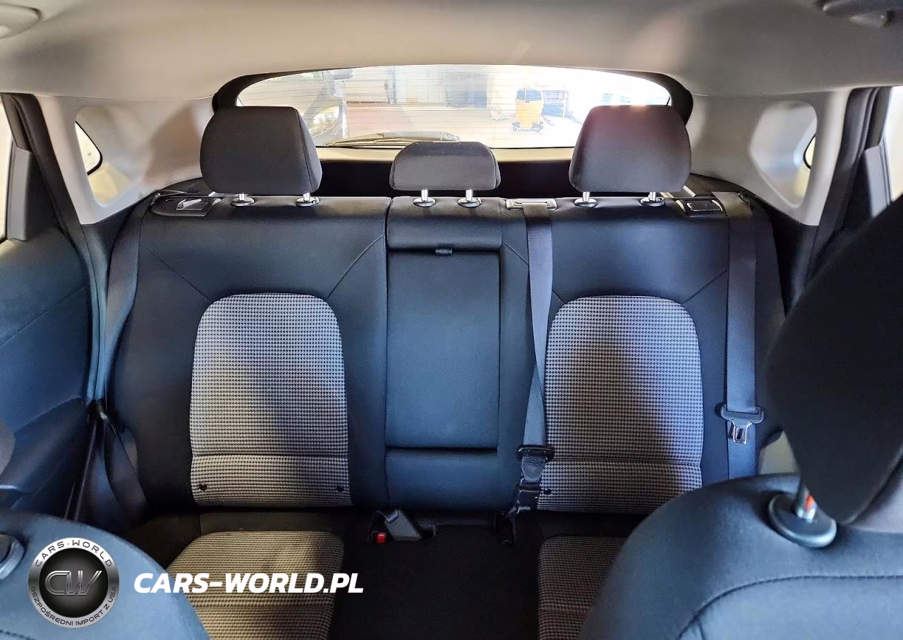 2020 Hyundai Kona Sel VIN:KM8K2CAA3LU538857 - 10