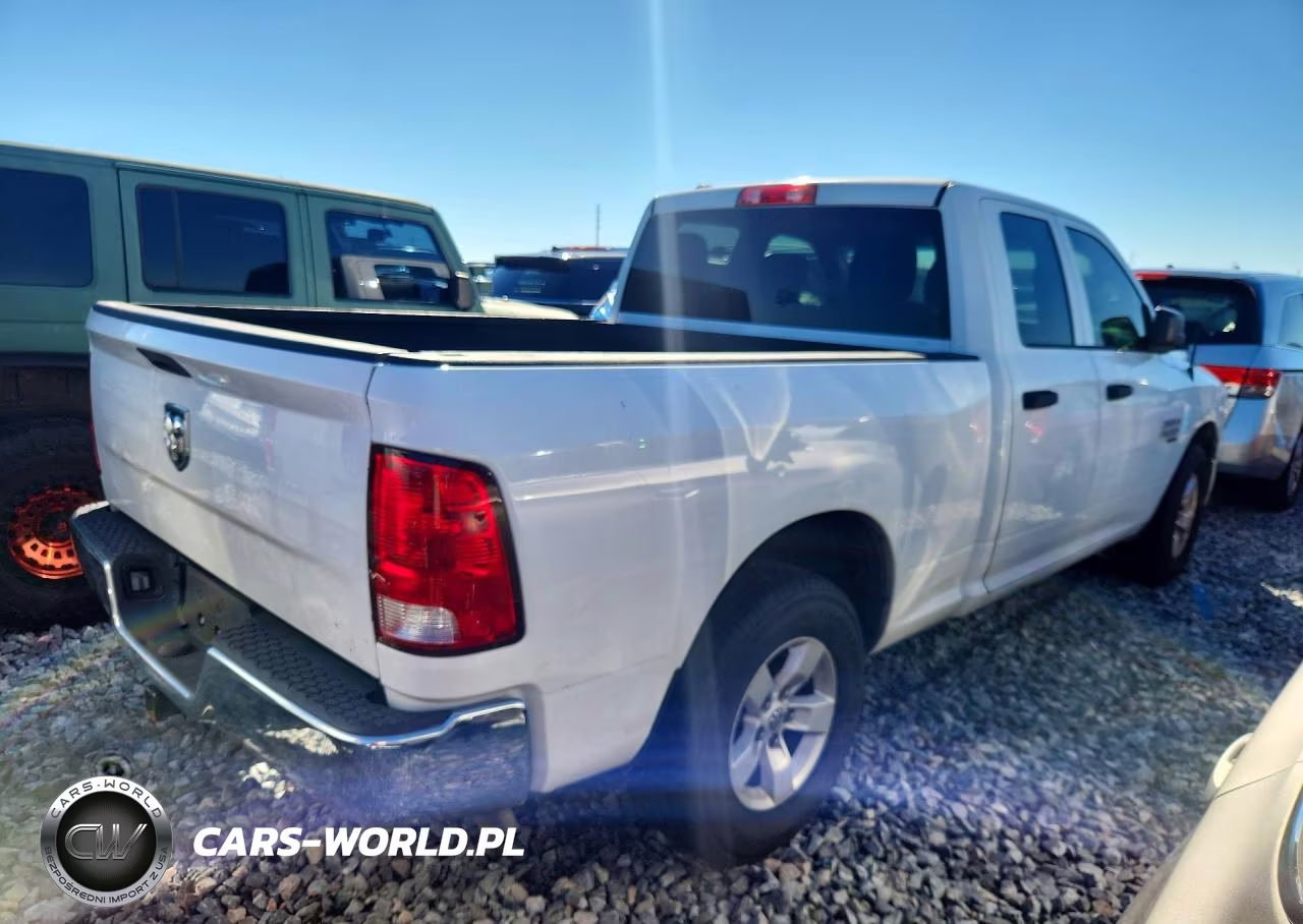 2021 Ram 1500 Classic Tradesman VIN:1C6RR6FG0MS530667 - 3