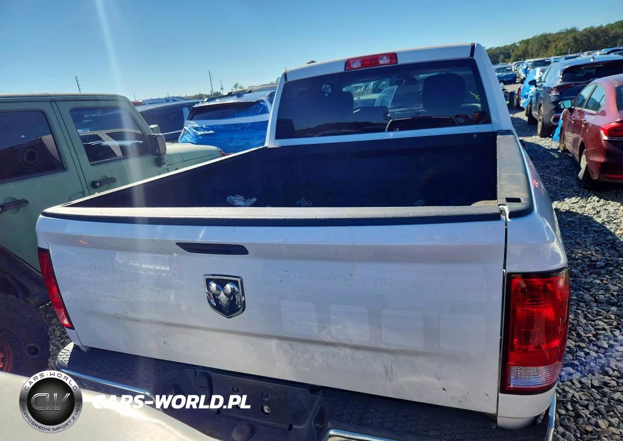 2021 Ram 1500 Classic Tradesman VIN:1C6RR6FG0MS530667 - 6