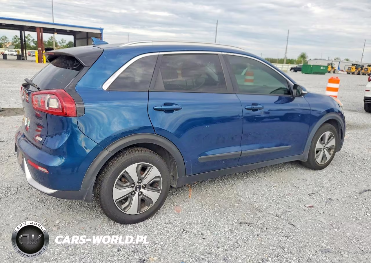 2018 Kia Niro Ex VIN:KNDCC3LC0J5116945 - 3