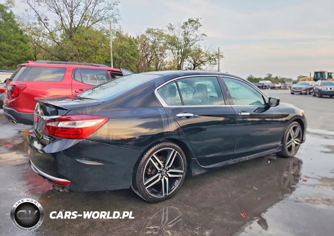 2017 Honda Accord Sport Special Edition VIN:1HGCR2F19HA015506 - 3