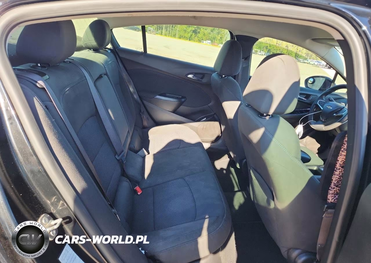 2017 Chevrolet Cruze Lt VIN:1G1BE5SM6H7217071 - 10