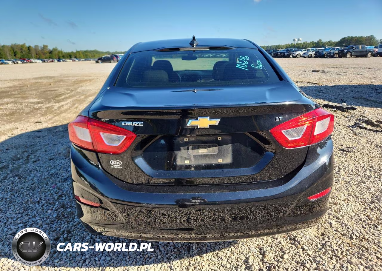 2017 Chevrolet Cruze Lt VIN:1G1BE5SM6H7217071 - 6