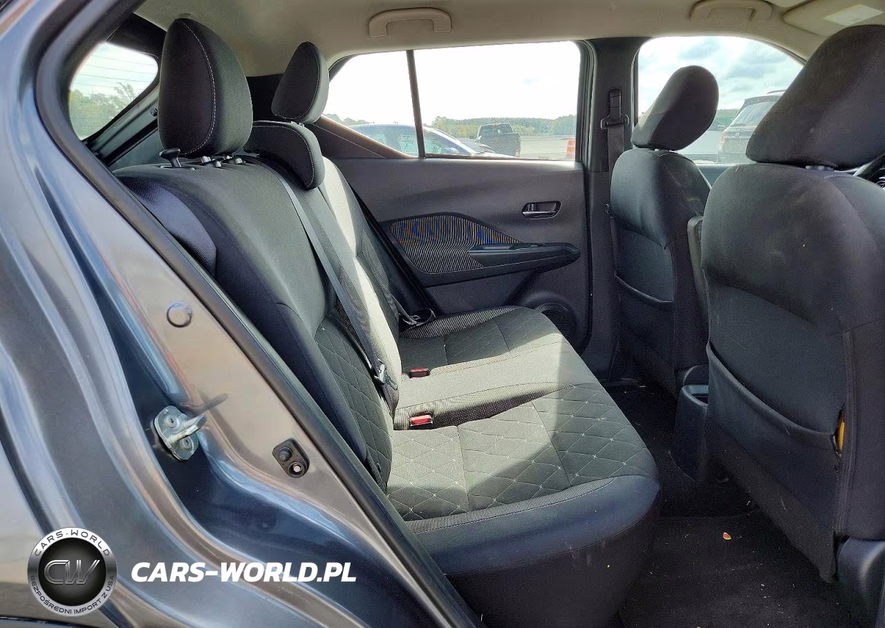 2019 Nissan Kicks Sv VIN:3N1CP5CUXKL553901 - 10