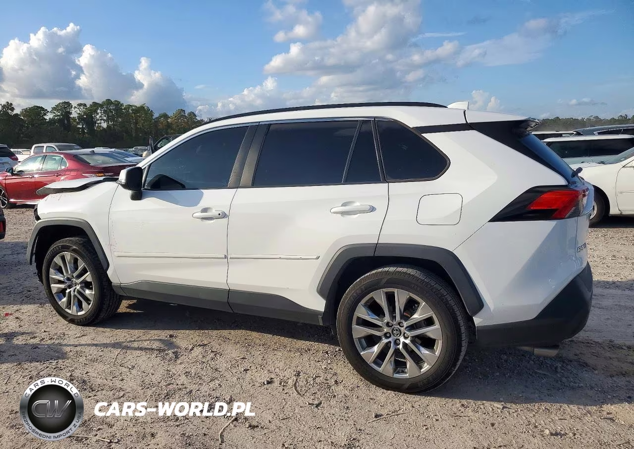2020 Toyota Rav4 Xle Premium VIN:2T3C1RFV3LW098989 - 2