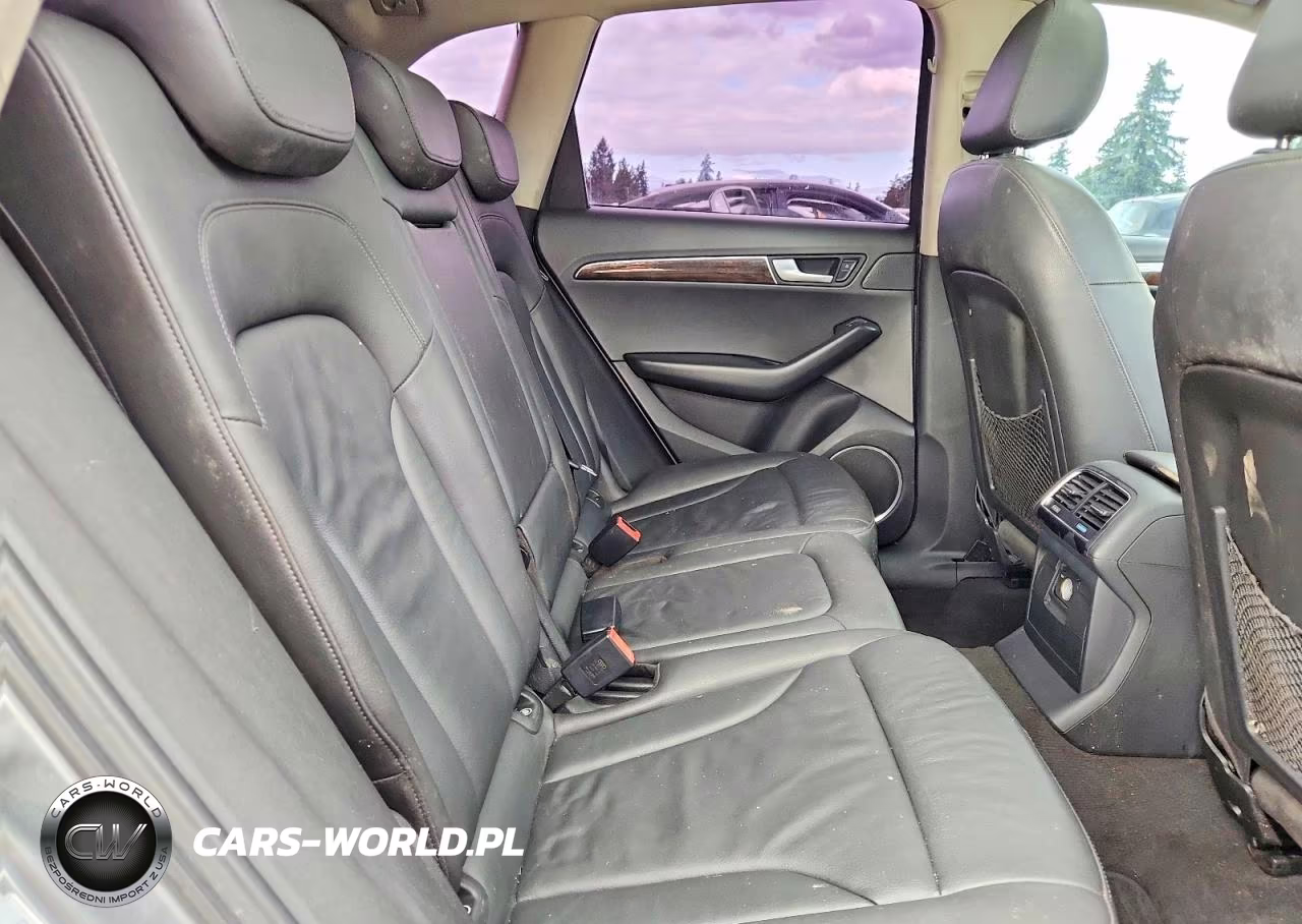 2010 Audi Q5 Premium Plus VIN:WA1LKAFP2AA093126 - 11