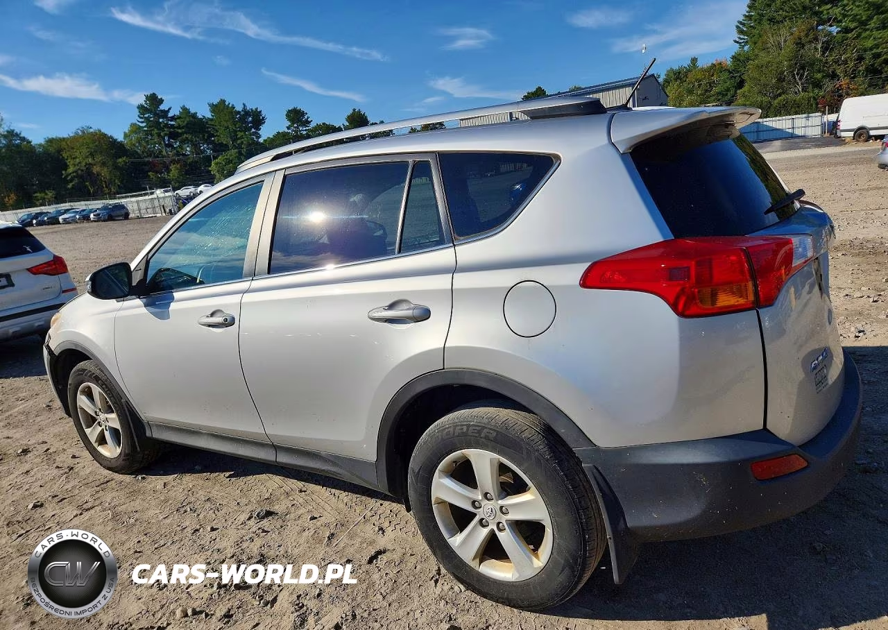 2014 Toyota Rav4 Xle VIN:2T3RFREV2EW165615 - 2
