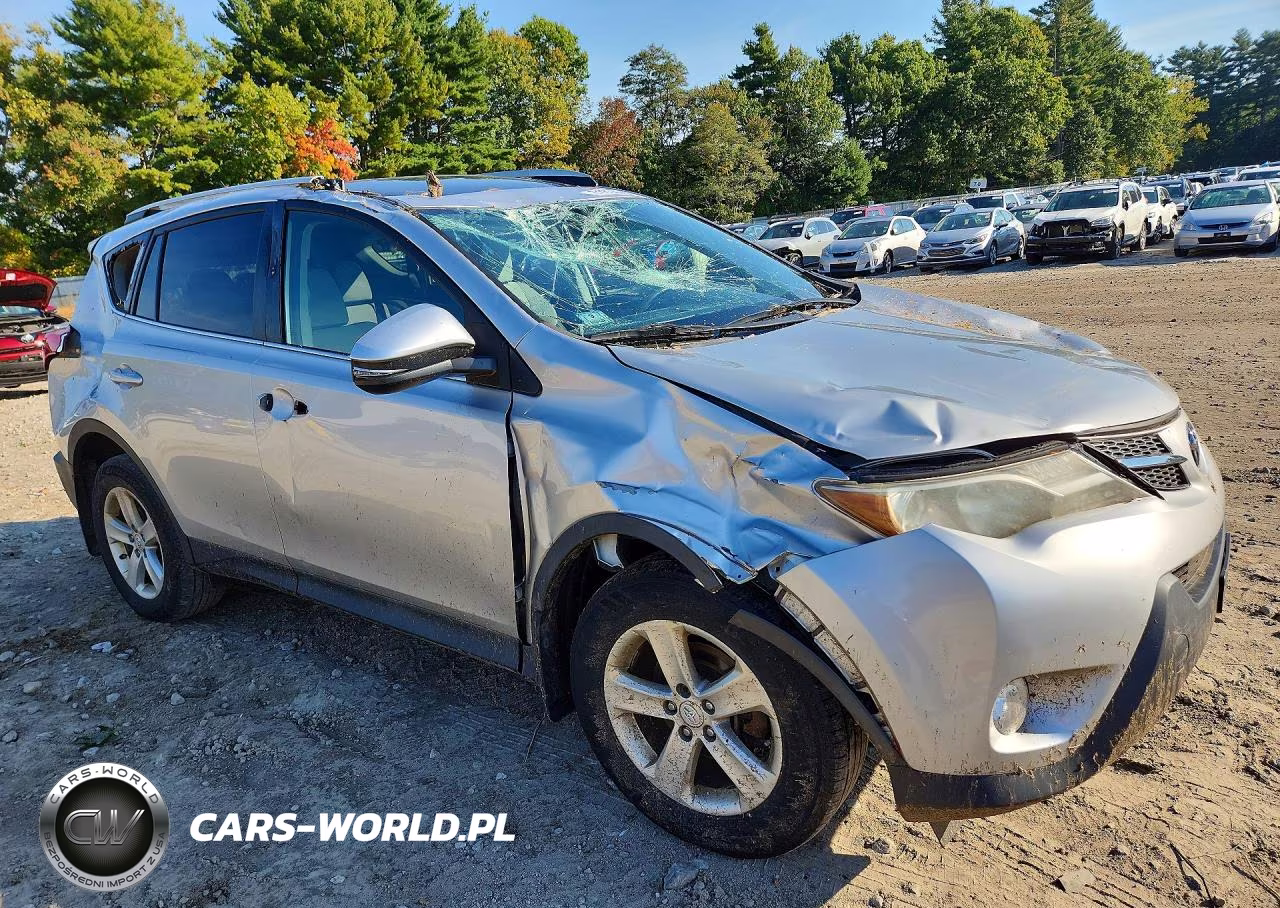 2014 Toyota Rav4 Xle VIN:2T3RFREV2EW165615 - 4