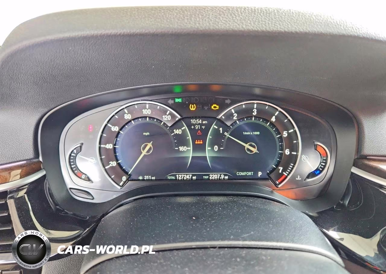 2019 BMW 530 Xi VIN:WBAJA7C52KWW30388 - 9