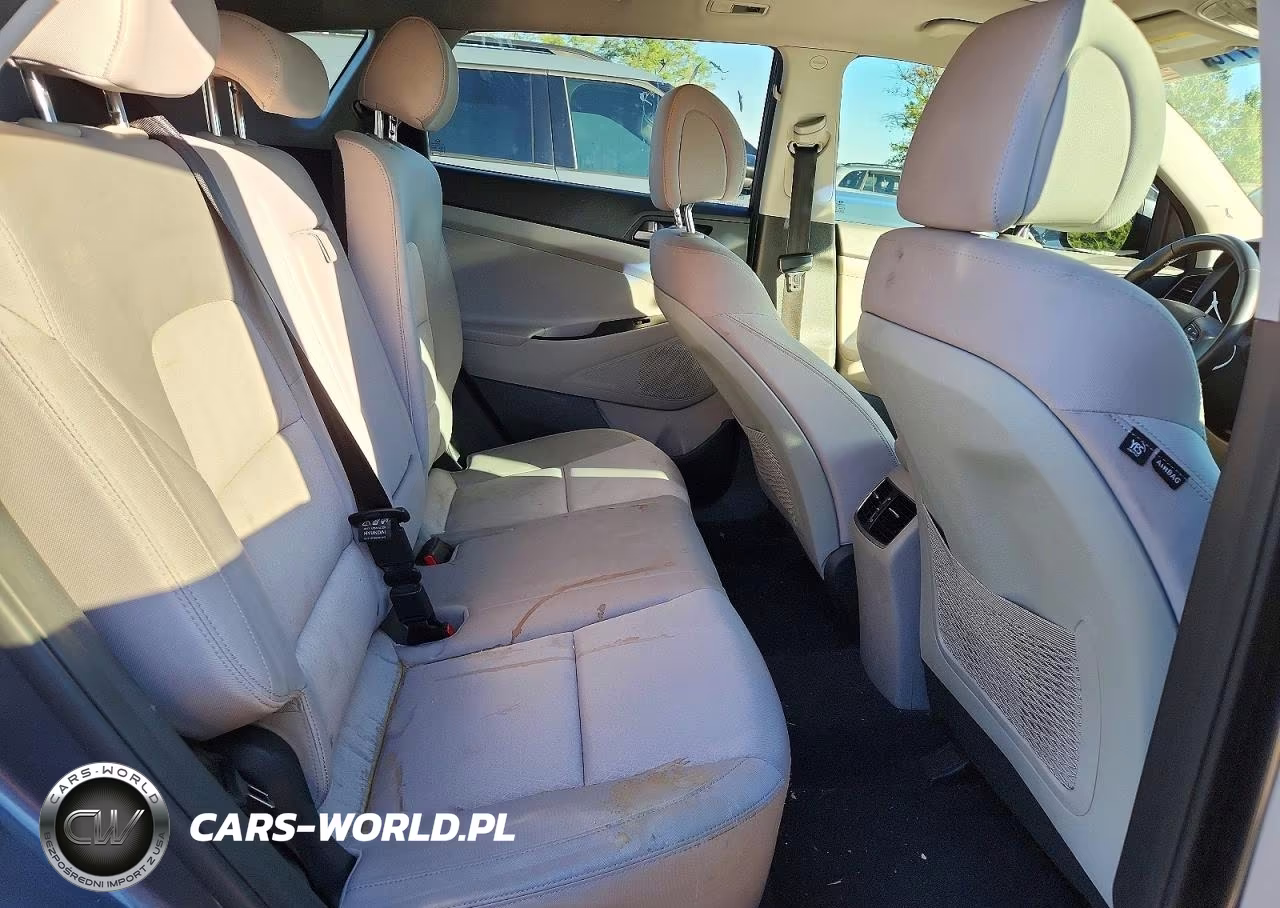 2018 Hyundai Tucson Value VIN:KM8J3CA27JU691773 - 11