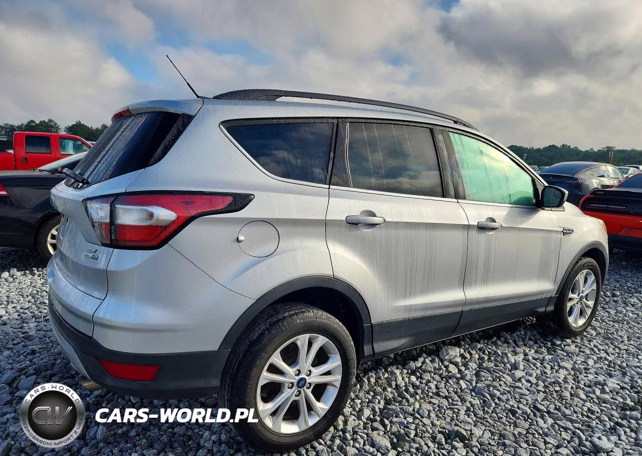 2018 Ford Escape Se VIN:1FMCU9GD9JUA50318 - 3