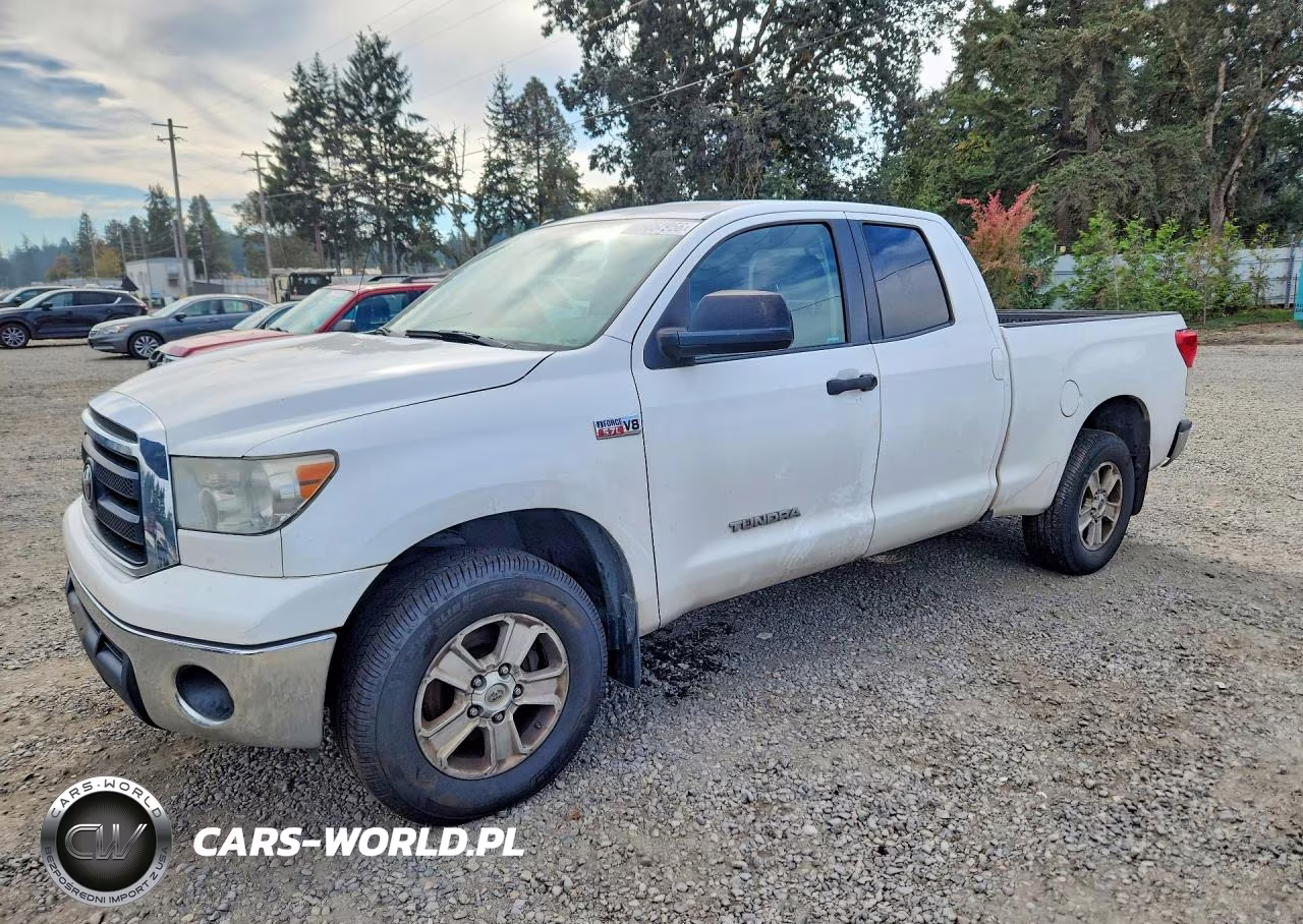 2013 Toyota Tundra Double Cab Sr5 – zdjęcie 1 z 12
