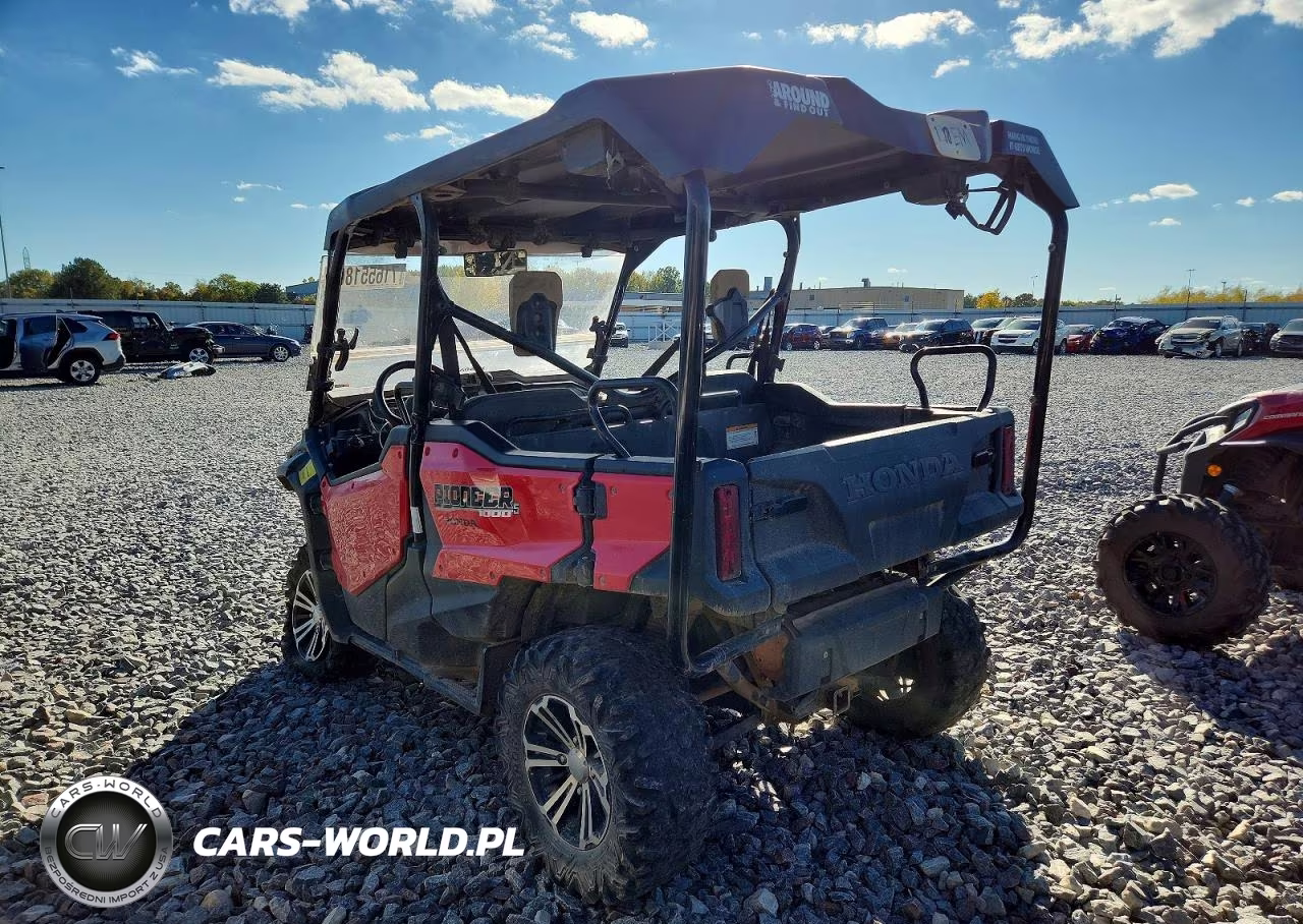 2019 Honda Pioneer Utility Vehicle VIN:1HFVE0425K4300671 - 3