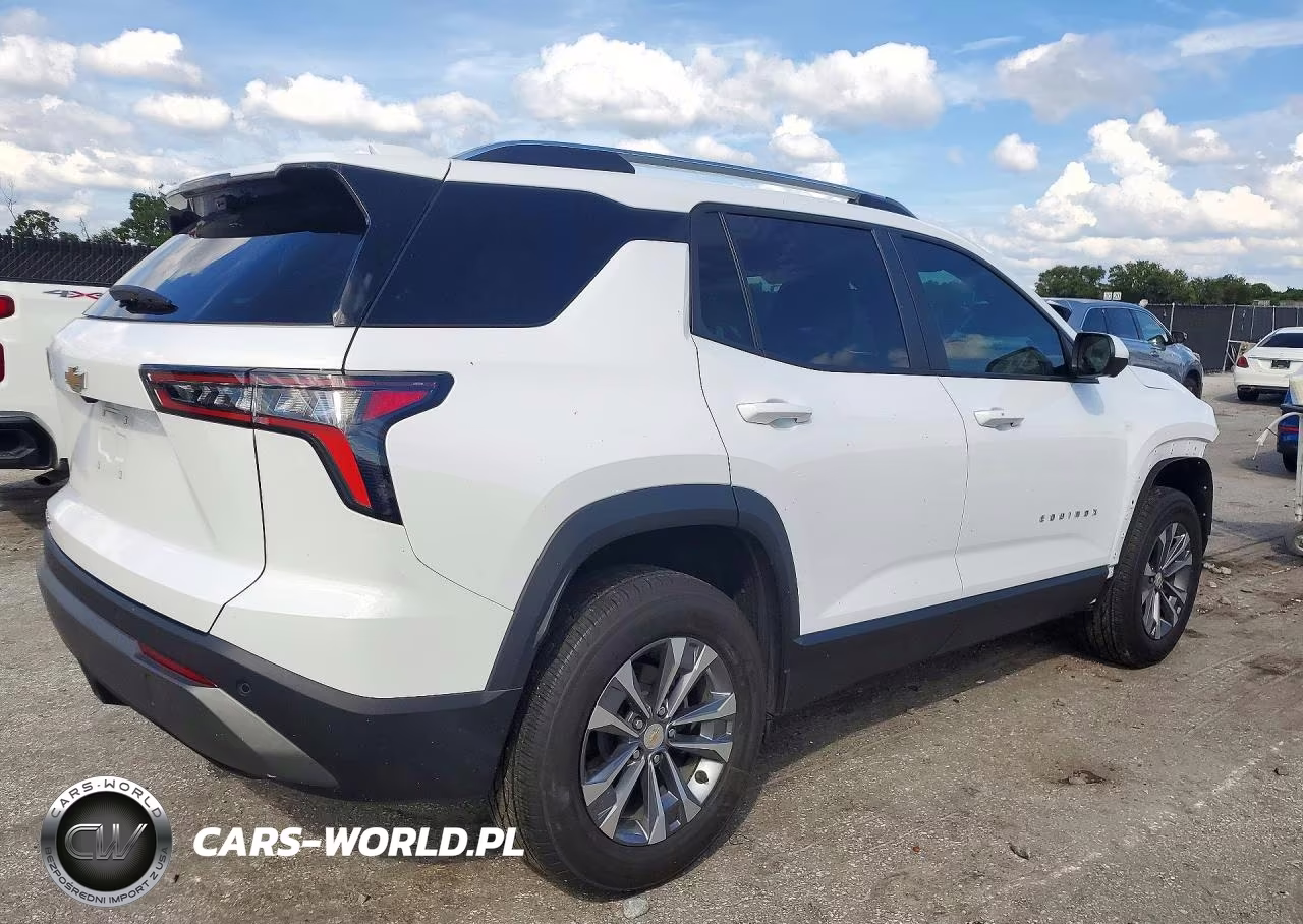 2025 Chevrolet Equinox Lt VIN:3GNAXHEG5SL169271 - 3