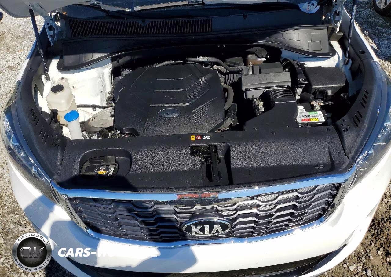 2020 Kia Sorento S VIN:5XYPGDA50LG693985 - 12