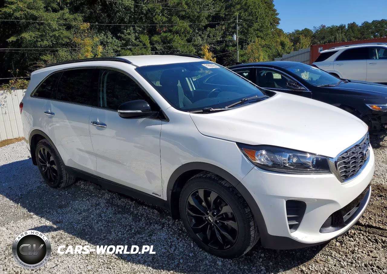 2020 Kia Sorento S VIN:5XYPGDA50LG693985 - 4